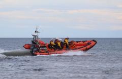 Filey Lifeboat (Pride of Fred Olsen B-913) 28-7-2021 (16).jpg